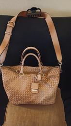 Guess handtas, gedragen op de schouder of crossbody, Ophalen, Zo goed als nieuw, Beige, Handtas