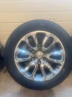Nieuwstaat 20 inch RAM 1500 OEM velgen met banden en tpms, Auto-onderdelen, Banden en Velgen, Ophalen, Gebruikt, Velg(en), 275 mm