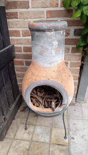 Terras houtkachel terracotta  beschikbaar voor biedingen