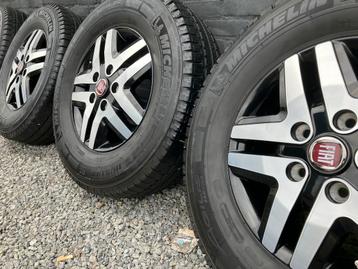 NIEUWE 225/75/16 camperbanden op fiat Ducato velgen beschikbaar voor biedingen