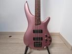 Ibanez SR300E – 4-snarige Basgitaar, Muziek en Instrumenten, Ophalen, Zo goed als nieuw, Elektrisch
