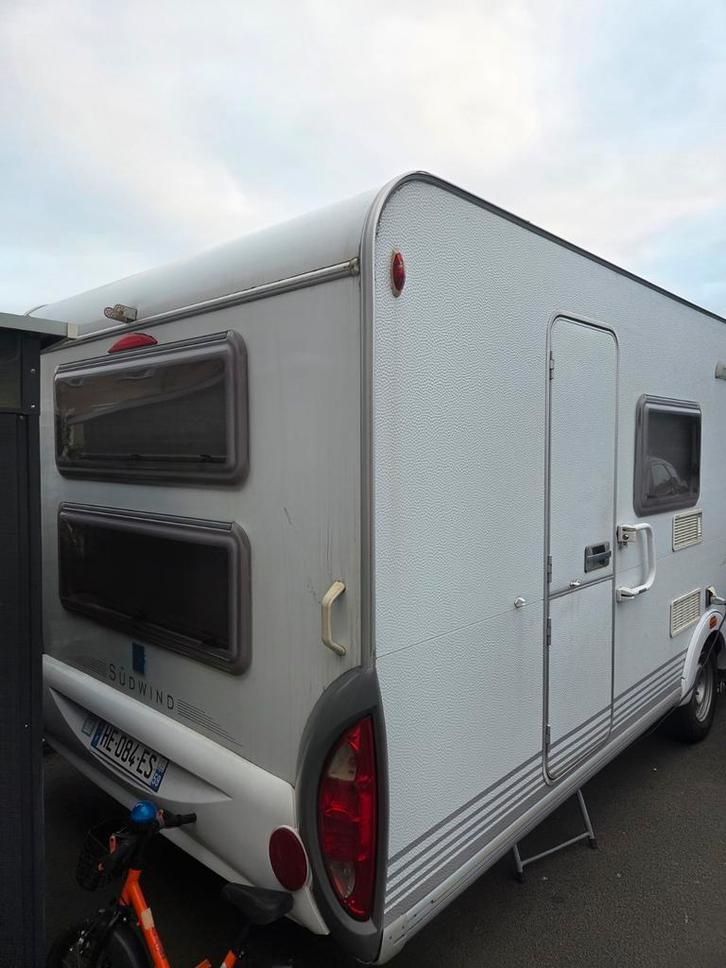 Caravane knaus Lit superposé, Caravanes & Camping, Caravanes, Particulier, Knaus, Mover