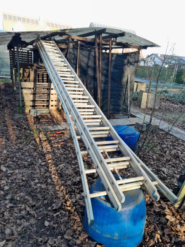 ladder, Ophalen, Zo goed als nieuw, Ladder, Opvouwbaar of Inschuifbaar