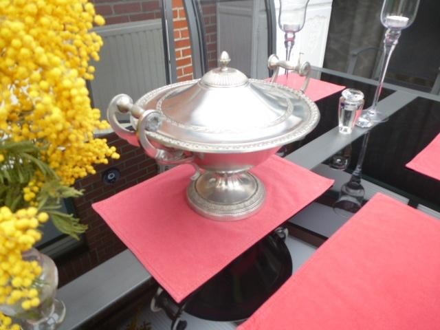 SOUPIERE EN ETAIN FIN 95%, Antiquités & Art, Enlèvement