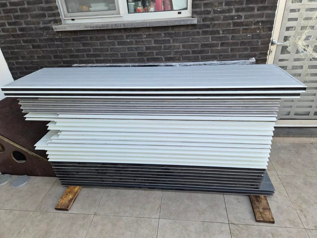 Sandwichspanelen voor voliere s of zndere doeleinden, Ophalen