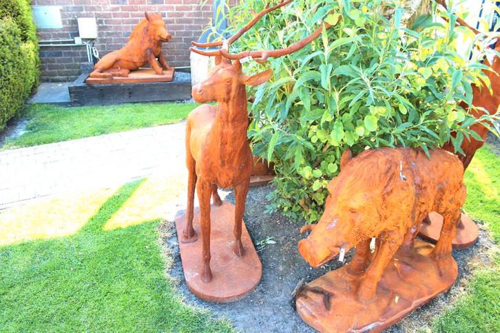 cerf debout en fonte pat rouillé taille xxl !, Jardin & Terrasse, Statues de jardin, Neuf, Animal, Métal, Enlèvement