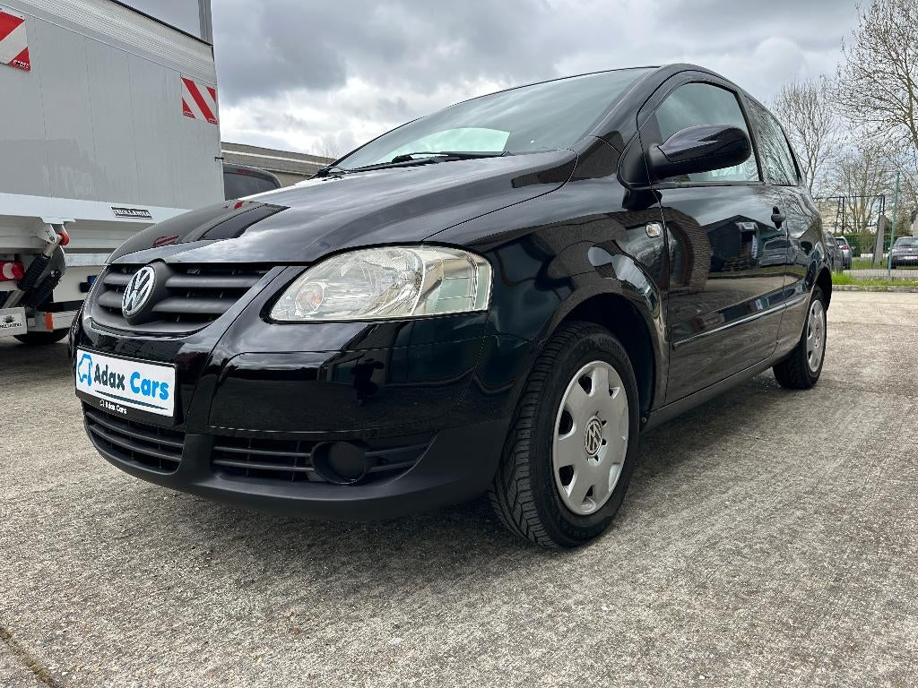 Volkswagen Fox 1.2 Benzine 2009 1 jaar garantie, Auto's, Volkswagen, Voorwielaandrijving, 4 zetels, Stof, 139 g/km