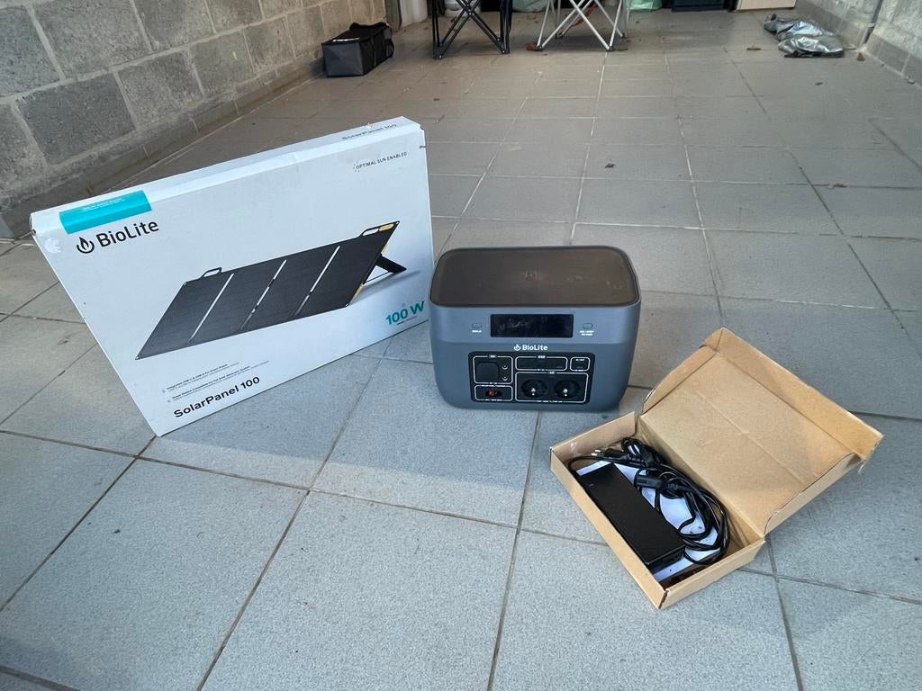 BaseCharge 600 BioLite et SolarPanel 100 BioLite, Ophalen of Verzenden, Zo goed als nieuw