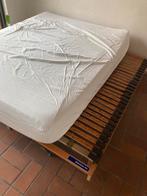 Dubbel bed en matras. € 100, Ophalen, Gebruikt, Tweepersoons, Matras