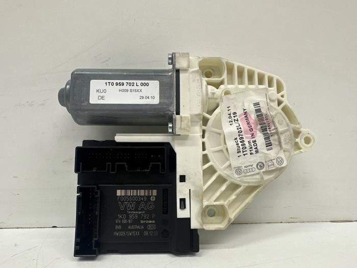 Moteur de vitre portière d'un Seat Leon, Autos : Pièces & Accessoires, -, 3 mois de garantie, Utilisé, -