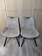 2 stoelen, Enlèvement