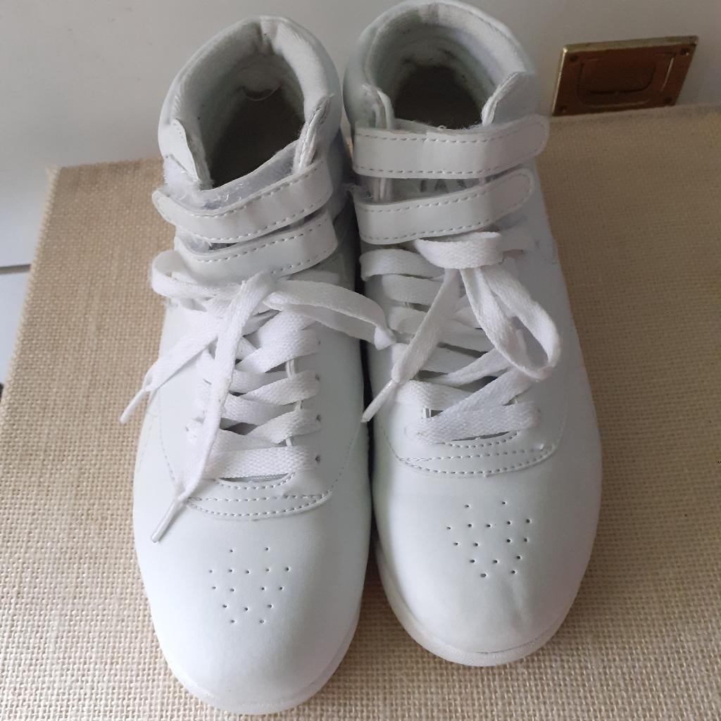 kinder schoenen maat 34, Ophalen of Verzenden, Schoenen