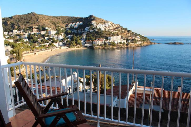 Canyelles Petites, Vakantie, Vakantiehuizen | Spanje, Costa Brava, Appartement, Dorp, Aan zee, In bergen of heuvels, 2 slaapkamers