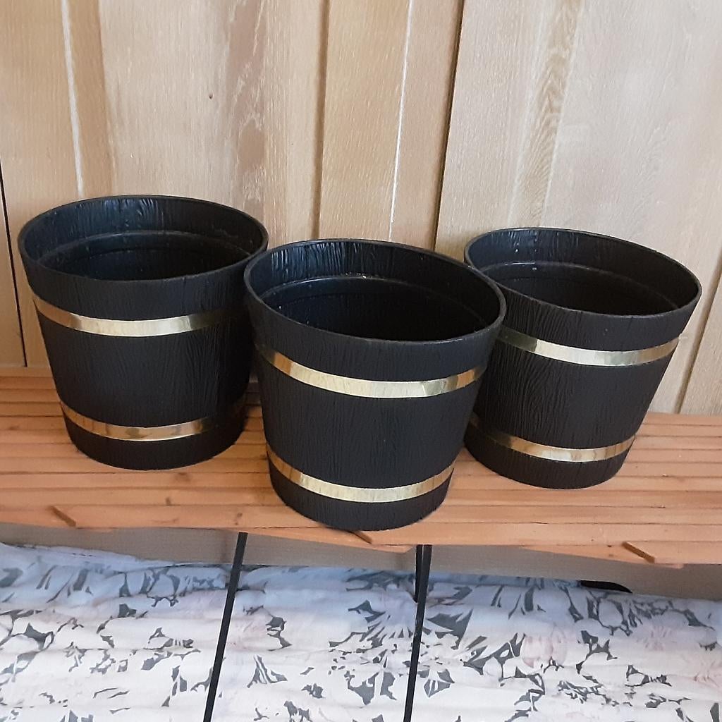 Mooie grote cachepotten 3€/st, GRATIS hangpot en houder, Tuin en Terras, Ophalen of Verzenden, Kunststof, Balkon