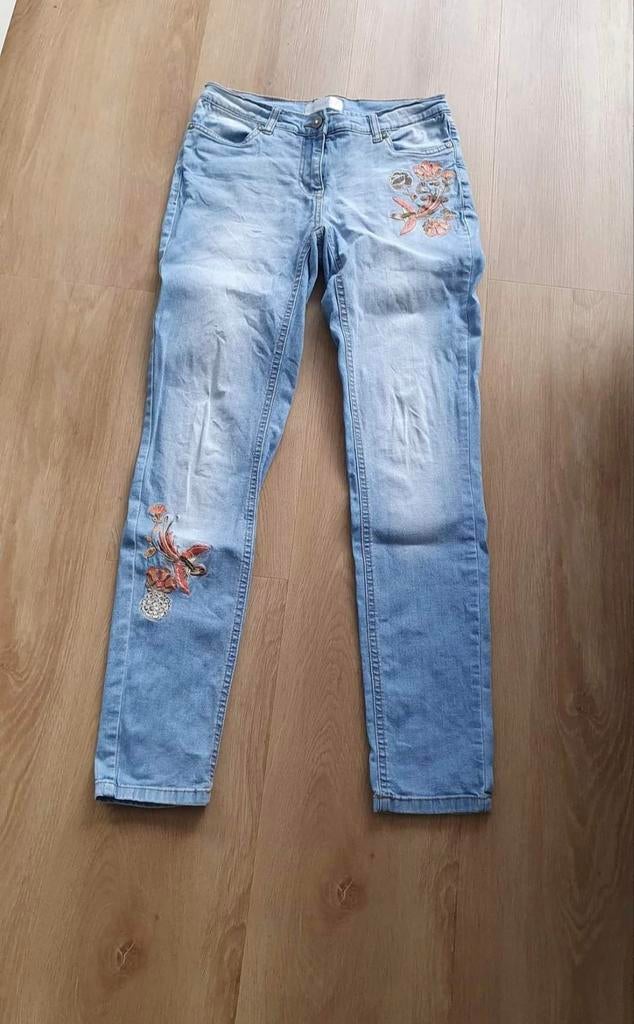 Jeans BODYFLIRT maat 34, Kleding | Dames, Spijkerbroeken en Jeans, Bodyflirt, Ophalen of Verzenden, Zo goed als nieuw, W27 (confectie 34) of kleiner