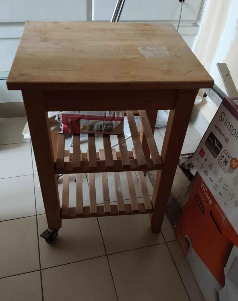 Table déserte, Maison & Meubles, Enlèvement, Utilisé, Pin