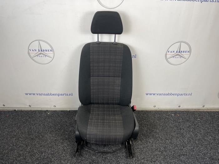 Stoel rechts van een Mercedes Sprinter, Auto-onderdelen, Interieur en Bekleding, Mercedes-Benz, Gebruikt, 3 maanden garantie