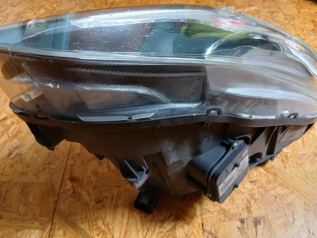 Phare au xénon Volvo V60, Autos : Pièces & Accessoires, Éclairage, Volvo, Utilisé, Enlèvement