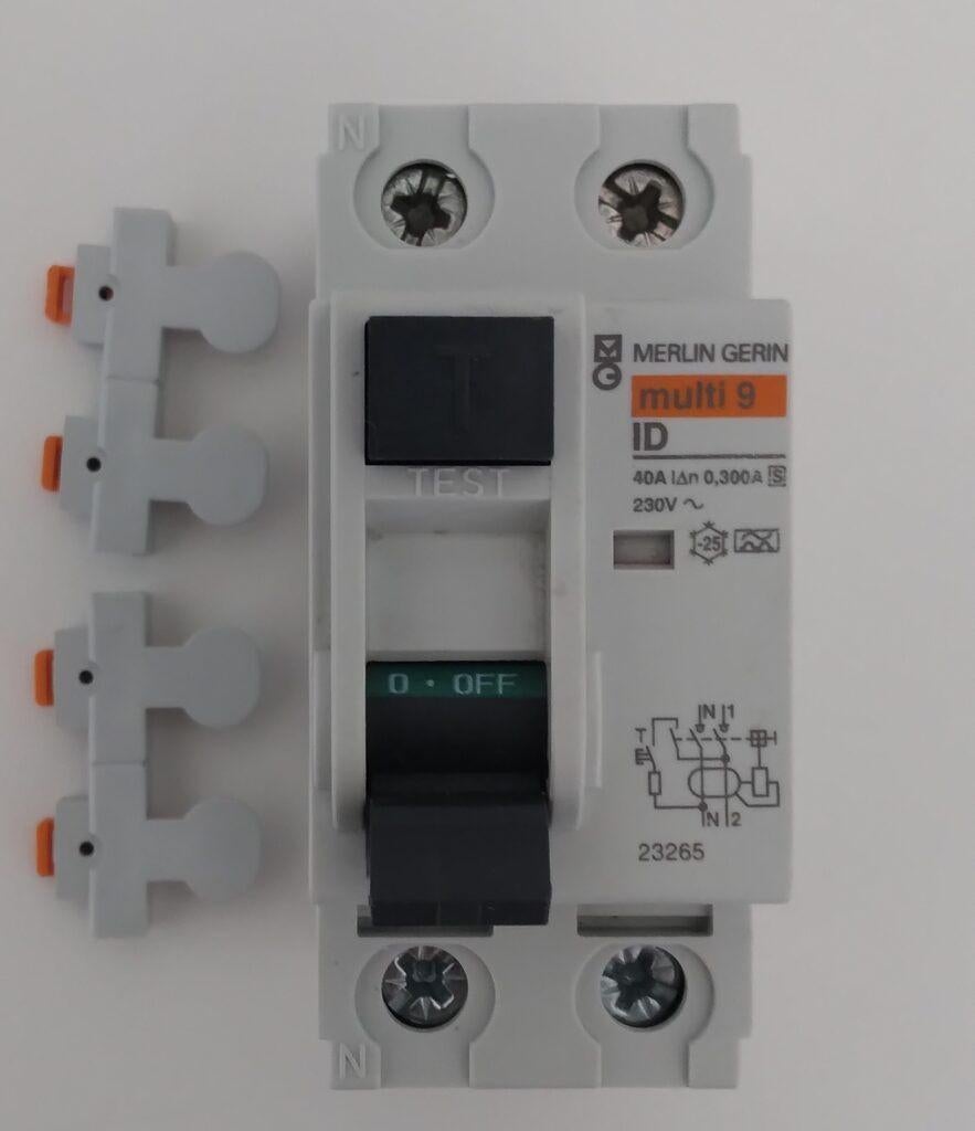 Materiaal zekeringkast: automaten, verliesstroom, dimmer,..., Ophalen of Verzenden, Nieuw, Overige typen