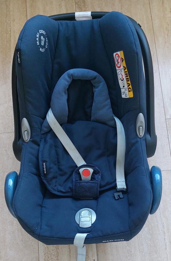 Maxi Cosy Cabriofix + docking, Ophalen, Isofix