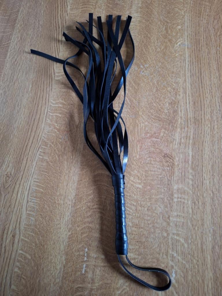 Fouet martinet shibari bdsm, Enlèvement ou Envoi, Comme neuf, Accessoires de théâtre
