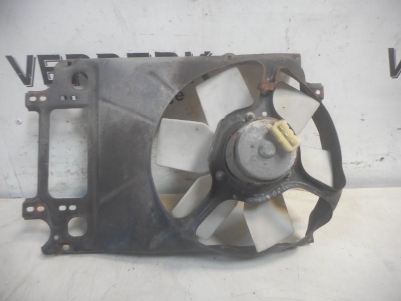 KOELVENTILATORMOTOR Volkswagen Golf II (19E), Auto-onderdelen, Airco en Verwarming, Volkswagen, Gebruikt