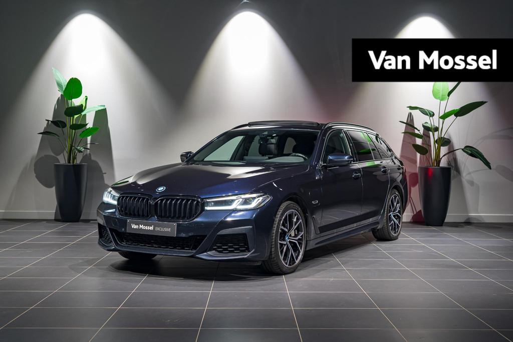 BMW 530 e Touring xDrive M-PACK | PANODAK | CARPLAY | ZETELV, Auto's, BMW, 1935 kg, 4 cilinders, Alcantara, Zwart