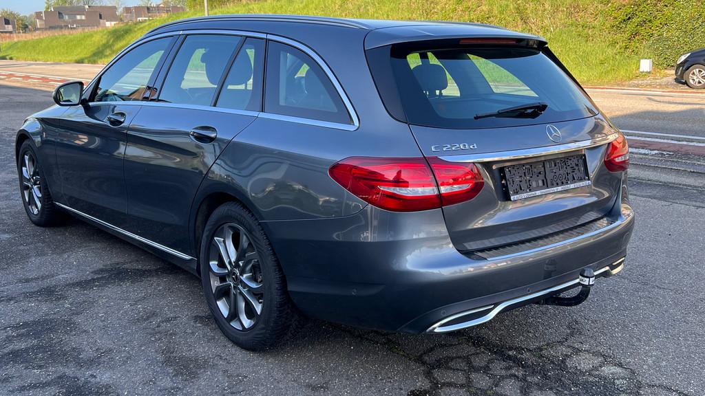 Mercedes-Benz C-Klasse C220D BREAK AUTOMATISCH AVANT-GARDE T, Autos, Mercedes-Benz, Argent ou Gris, Achat, Euro 6, Entreprise