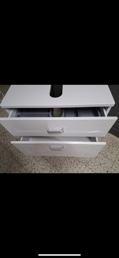 TE KOOP stoel tafel microdolce gusto rel kast tapijtovenklok, Ophalen