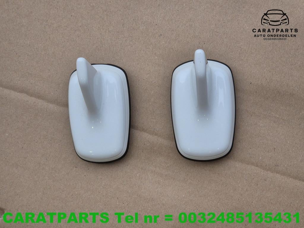 4G0035503E Antenne A7 A6 RS4 RS5 A5 Antenne de toit A4 Q3 S4, AUDI AG, Auto-Union-Strasse 1
85045  Ingolstadt, DE, Audi, Utilisé