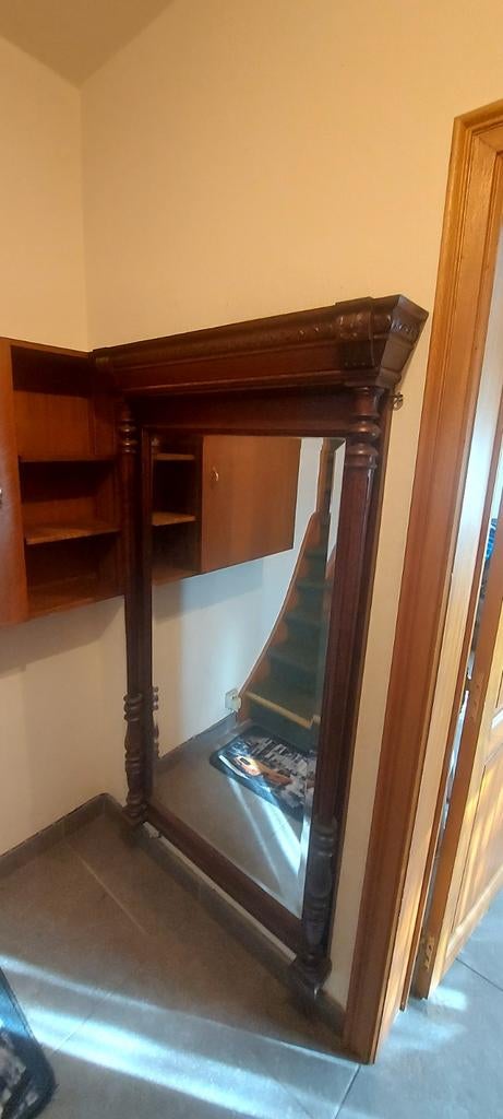 Grand miroir ancien en bois massif – glace biseautée, Antiek en Kunst, Antiek | Spiegels, Ophalen