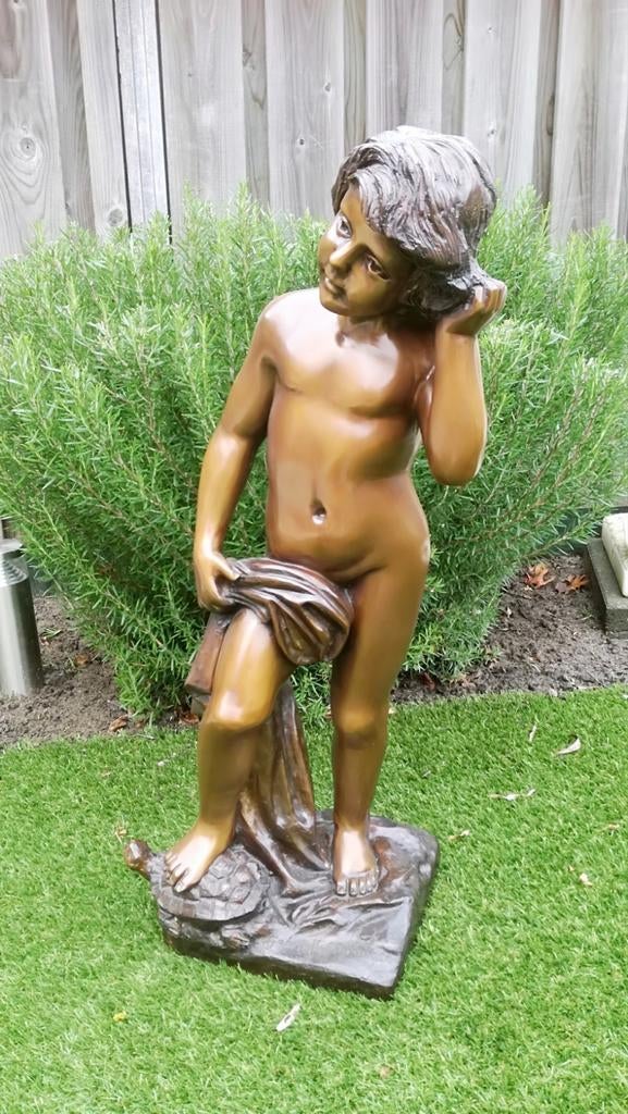 Bronzen beeld Gesigneerd jongen met schelp en schildpad, Ophalen, Beeld