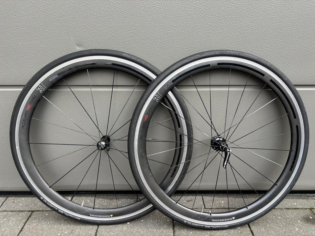 3T Accelero Carbon 40mm velgrem (hg) 9,10,11 Speed, Fietsen en Brommers, Fietsonderdelen, Zo goed als nieuw, Wiel, Carbon, Racefiets