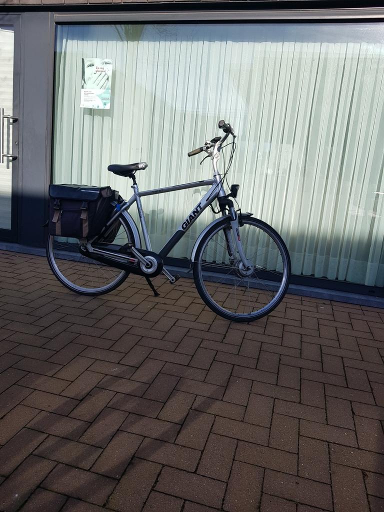 Giant dubbel twist, Vélos & Vélomoteurs, Vélos | Hommes | Vélos pour homme, Giant, Enlèvement ou Envoi