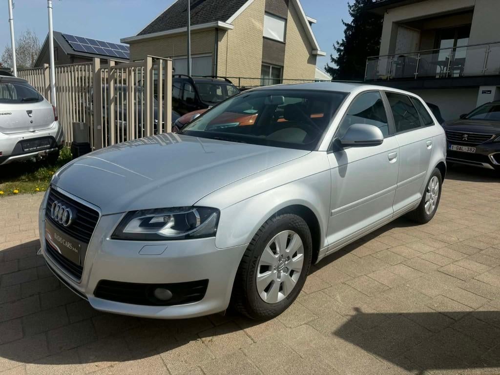 Audi A3 diesel 1.6 tdi van 2010, Auto's, Audi, Bedrijf, Te koop, A3, Airbags, Airconditioning, Elektrische ramen, Isofix, Lichtmetalen velgen