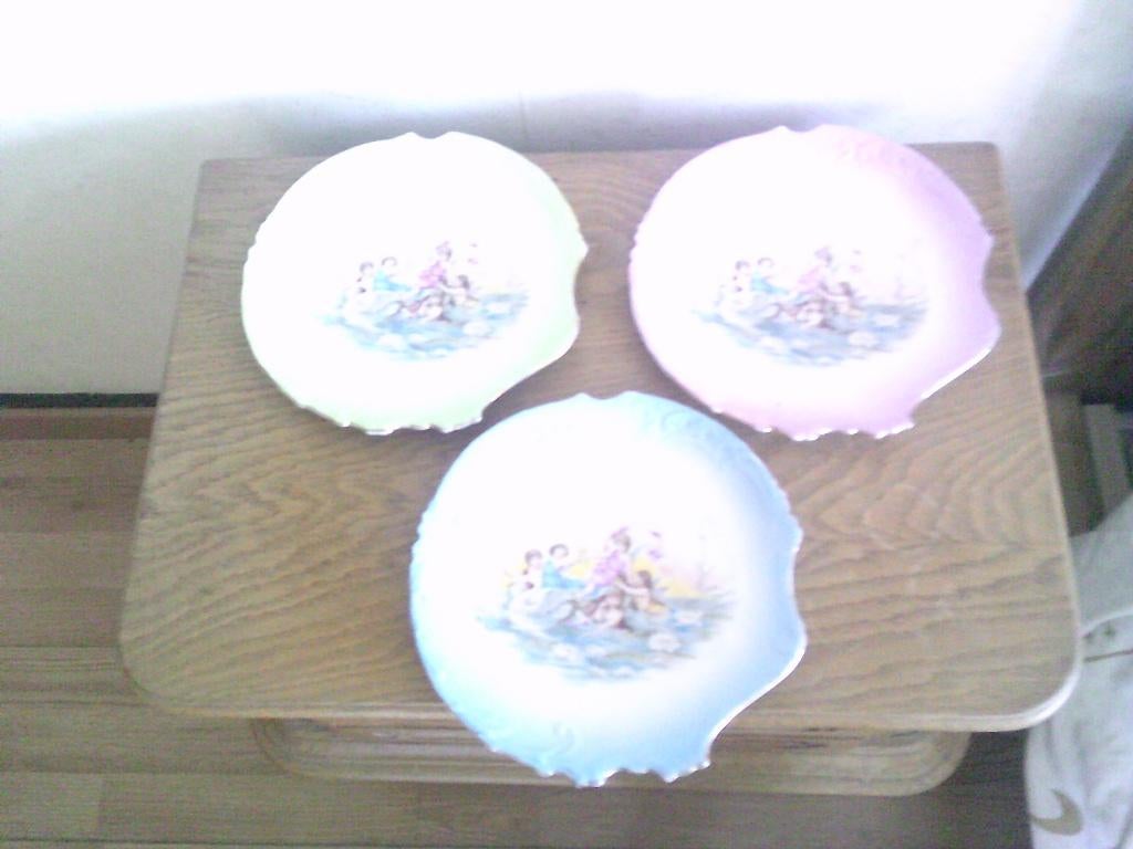 3 antieke bordjes anno 1900, Ophalen