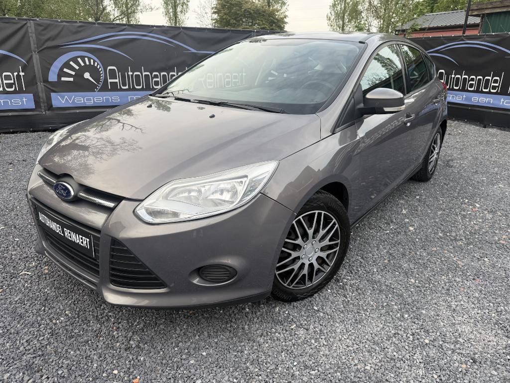 Ford Focus 1.0i, 2012, 119.000km, Airco, Pdc + 12m Garantie, Auto's, Focus, Euro 5, Bruin, Dealer onderhouden