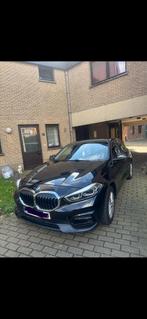 Bmw 1 reeks benzine full option 2023, Auto's, BMW, Automaat, Zwart, Berline, 5 deurs