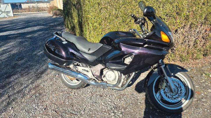 Honda Deauville - NT650V - 1998, Motoren, Motoren | Honda, Particulier, Toermotor, meer dan 35 kW, 2 cilinders, Motorrijbewijs A