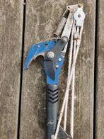 Boomsnoeischaar, Enlèvement