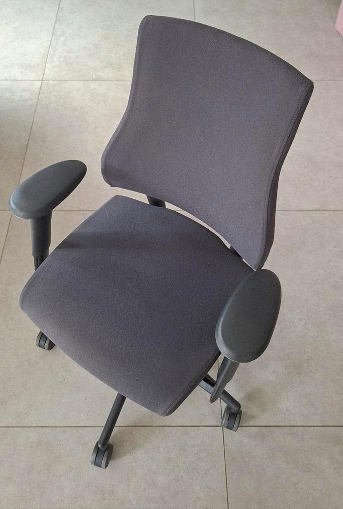 Fauteuil de bureau Axia, ergonomique et confortable, Maison & Meubles, Chaises de bureau, Utilisé, Chaise de bureau, Noir, Ergonomique