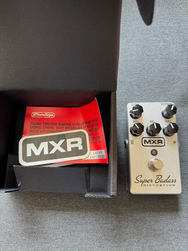 MXR Super Badass Distortion, Muziek en Instrumenten, Effecten, Ophalen of Verzenden, Zo goed als nieuw, Distortion, Overdrive of Fuzz