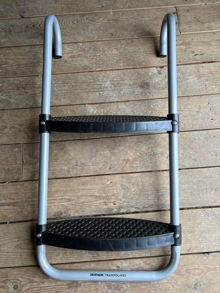 Echelle trampoline decathlon neuve 2 marches, Enlèvement ou Envoi, Neuf