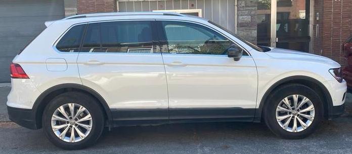 Volkswagen Tiguan IQ Drive Euro6d, Voorwielaandrijving, Stof, 4 cilinders, 5 deurs