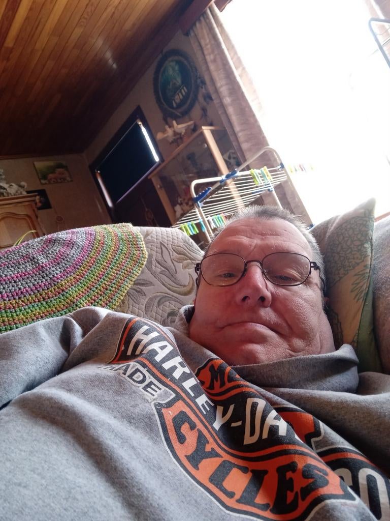 Man van 64 zoek vasten vrijgezel motor vriendin