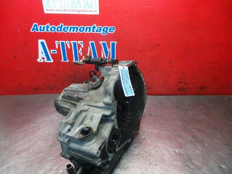 VERSNELLINGSBAK SCHAKEL Nissan Almera Tino (V10M), Gebruikt, Nissan