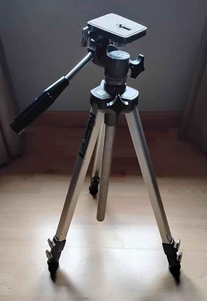 Statief voor fototoestel, Audio, Tv en Foto, Fotografie | Statieven en Balhoofden, Zo goed als nieuw, Driepoot, Minder dan 150 cm