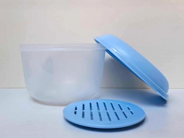 Tupperware™ « Grand Bol - Garde-Salade » bleu, Maison & Meubles, Cuisine| Tupperware, Neuf, Boîte, Bleu, Blanc, Envoi