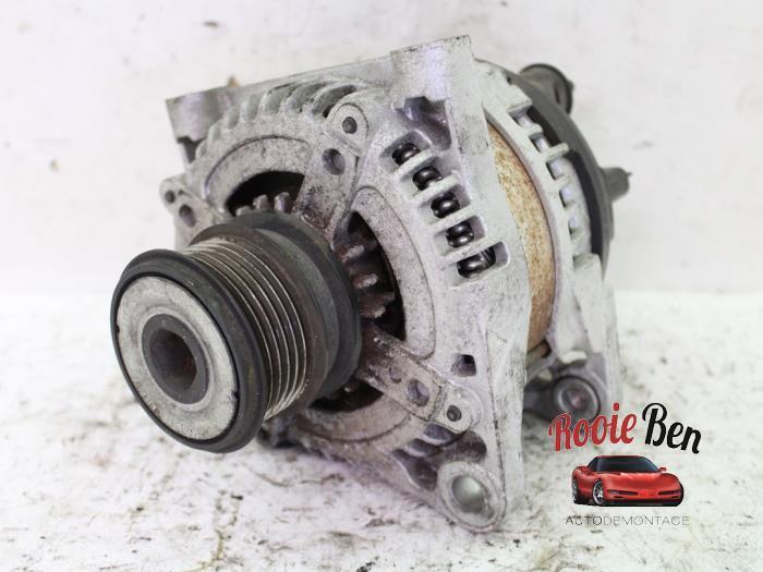 Dynamo van een Chrysler Voyager, Auto-onderdelen, Gebruikt, -, Ophalen of Verzenden, -