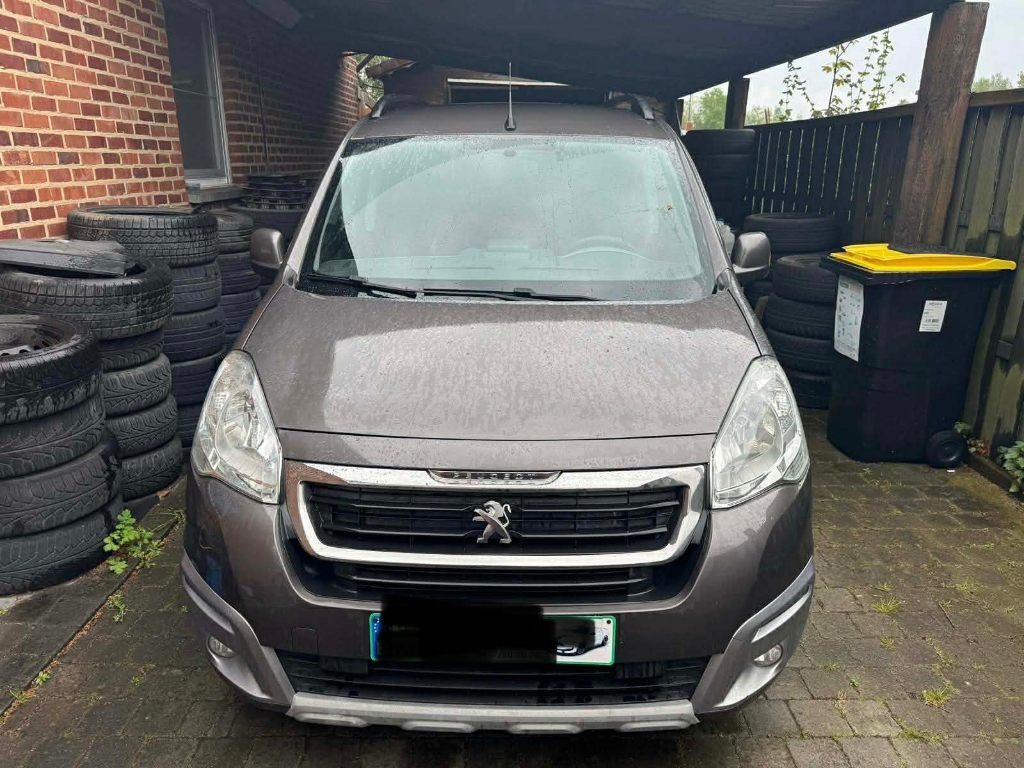 Peugeot Partner 1.2 essence, Euro 6, Handgeschakeld, Particulier, Partner